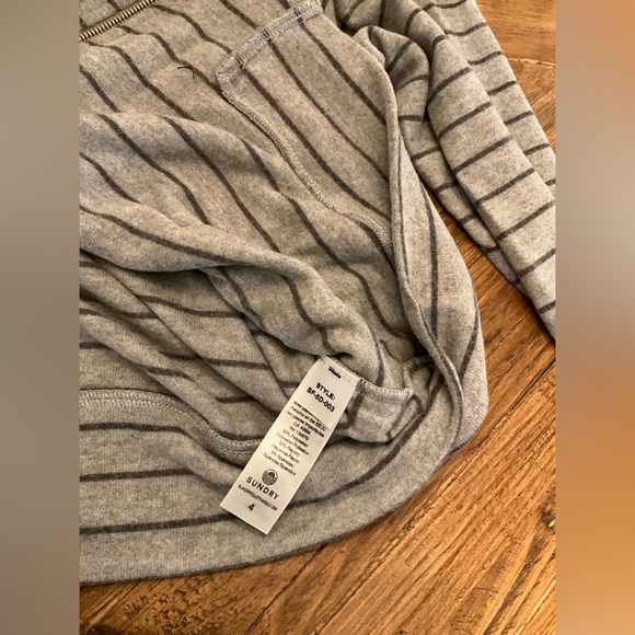 Sundry Striped Tawny Zip up Hoodie - NWT - Size 4/XL - *SOFTER THAN SOFT* - Picture 12 of 13